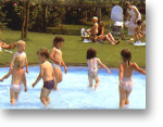 <br />
Childrens special paddling pool